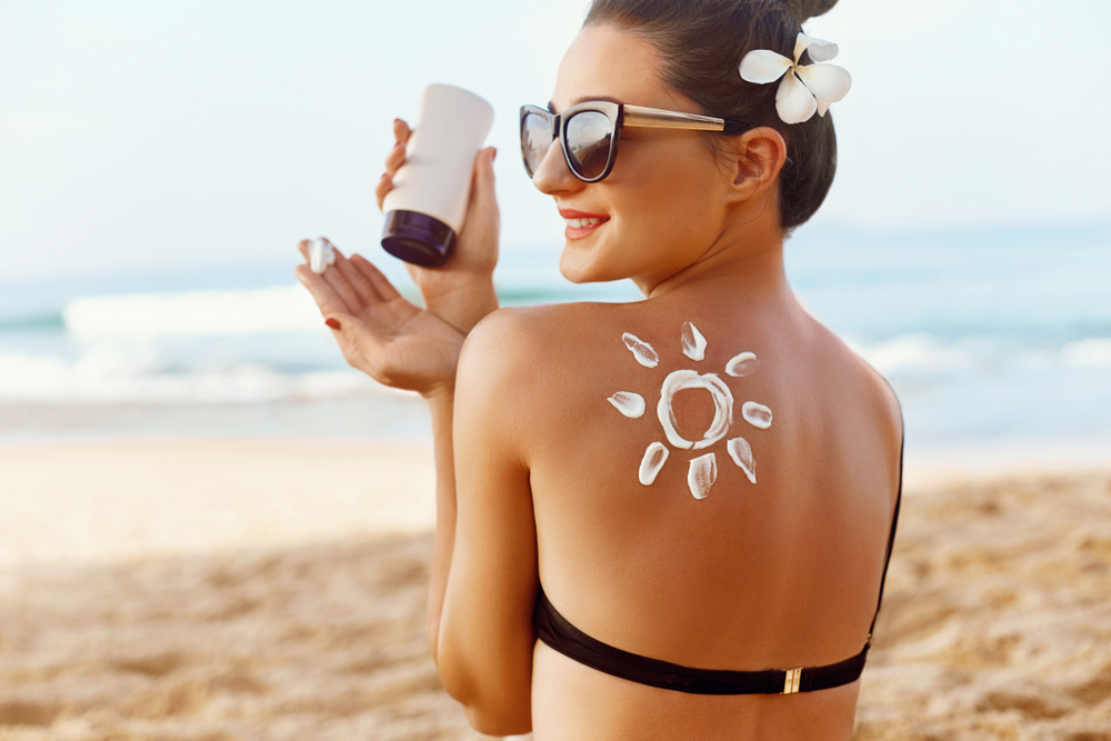 Sunscreen damage spa scarborough raidiant glo medi spa